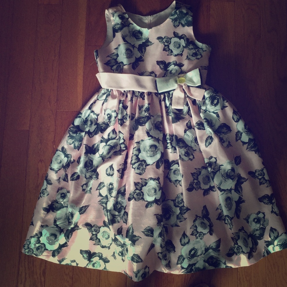Children’s formal dress